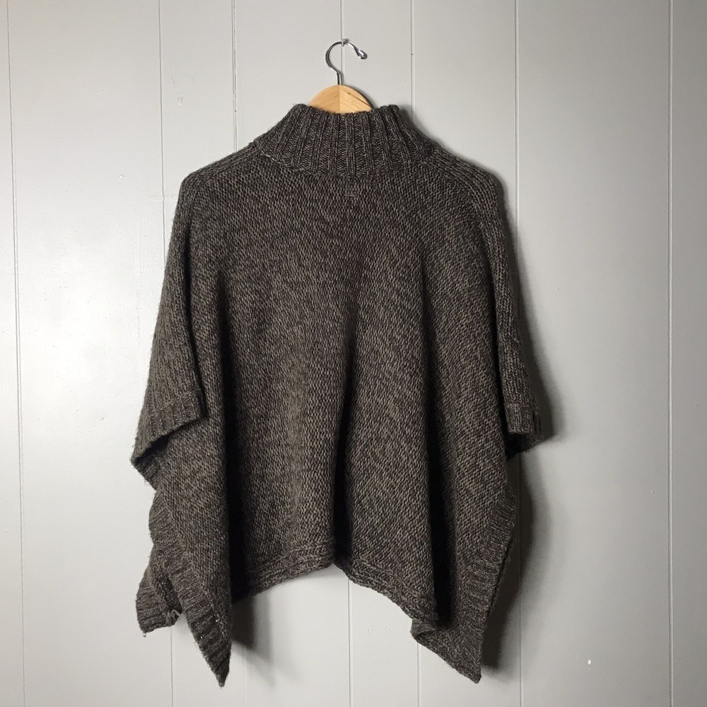 DECREE BROWN CABLE KNIT PONCHO HIGH NECK 3 BUTTON CLOSURE SWEATER WOMENS LARGE - Picture 4 of 7